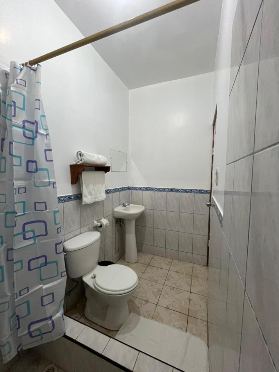 Hostal Neptuno - Poseidon Puerto Villamil Εξωτερικό φωτογραφία