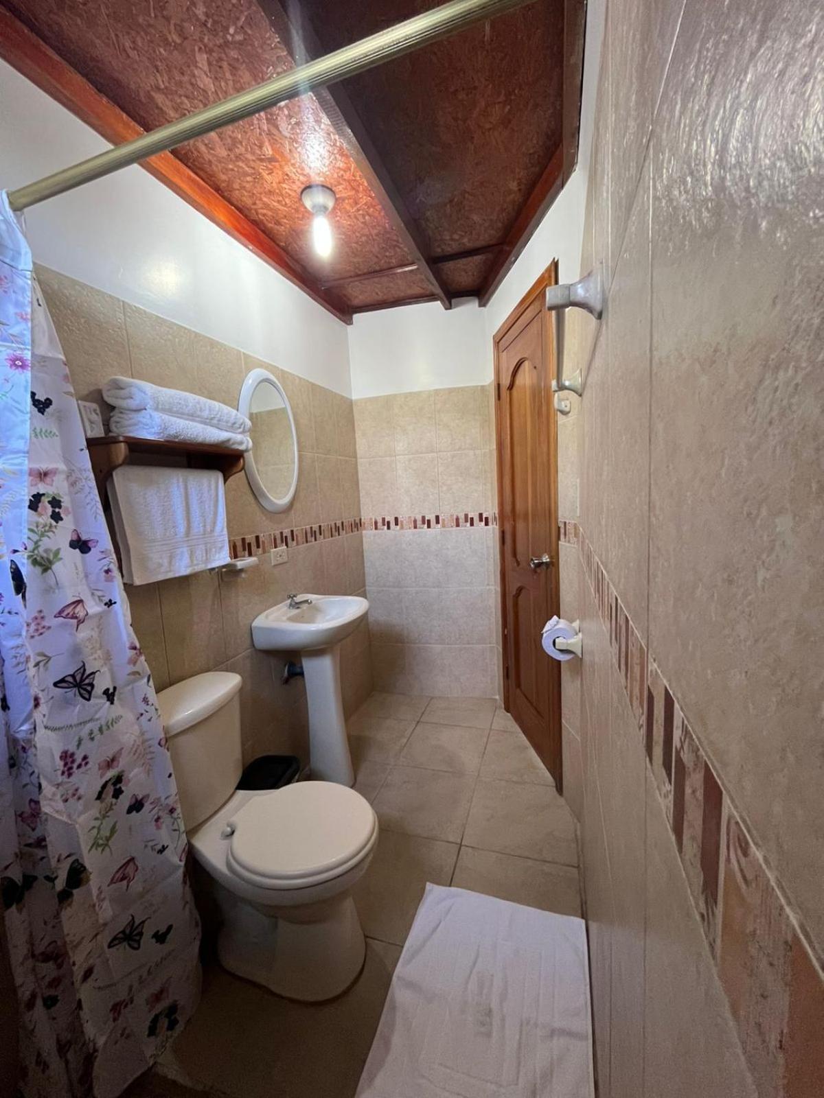 Hostal Neptuno - Poseidon Puerto Villamil Εξωτερικό φωτογραφία